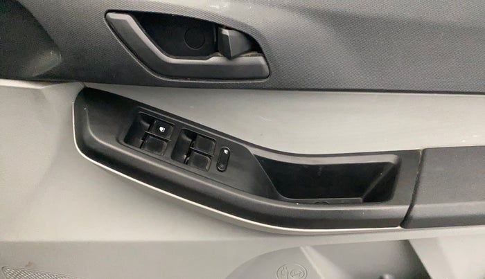 2022 Tata Tiago XT CNG, CNG, Manual, 50,251 km, Driver Side Door Panels Control