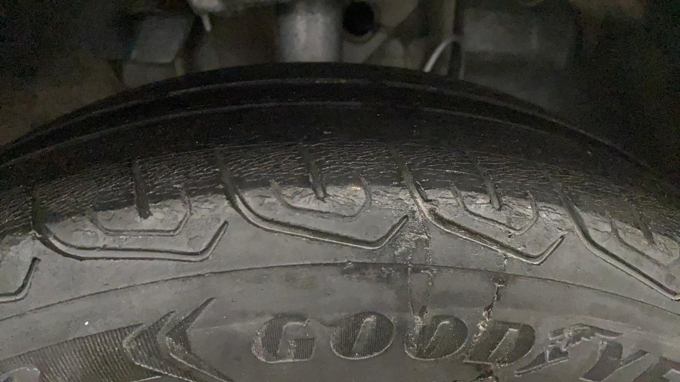 2022 Tata Tiago XT CNG, CNG, Manual, 50,251 km, Right Front Tyre Tread