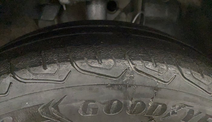 2022 Tata Tiago XT CNG, CNG, Manual, 50,251 km, Right Front Tyre Tread