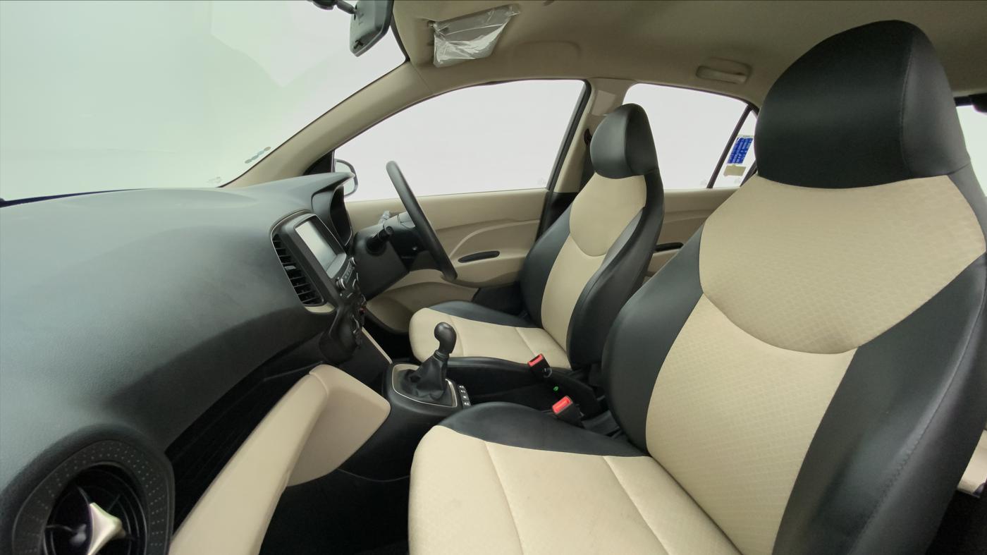 2020 Hyundai NEW SANTRO SPORTZ 1.1, Petrol, Manual, 3,953 km, Right Side Front Door Cabin