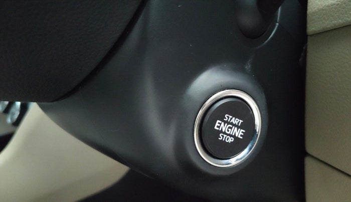 2016 Skoda Superb L&K 1.8 TSI AT, Petrol, Automatic, 44,516 km, Keyless Start/ Stop Button