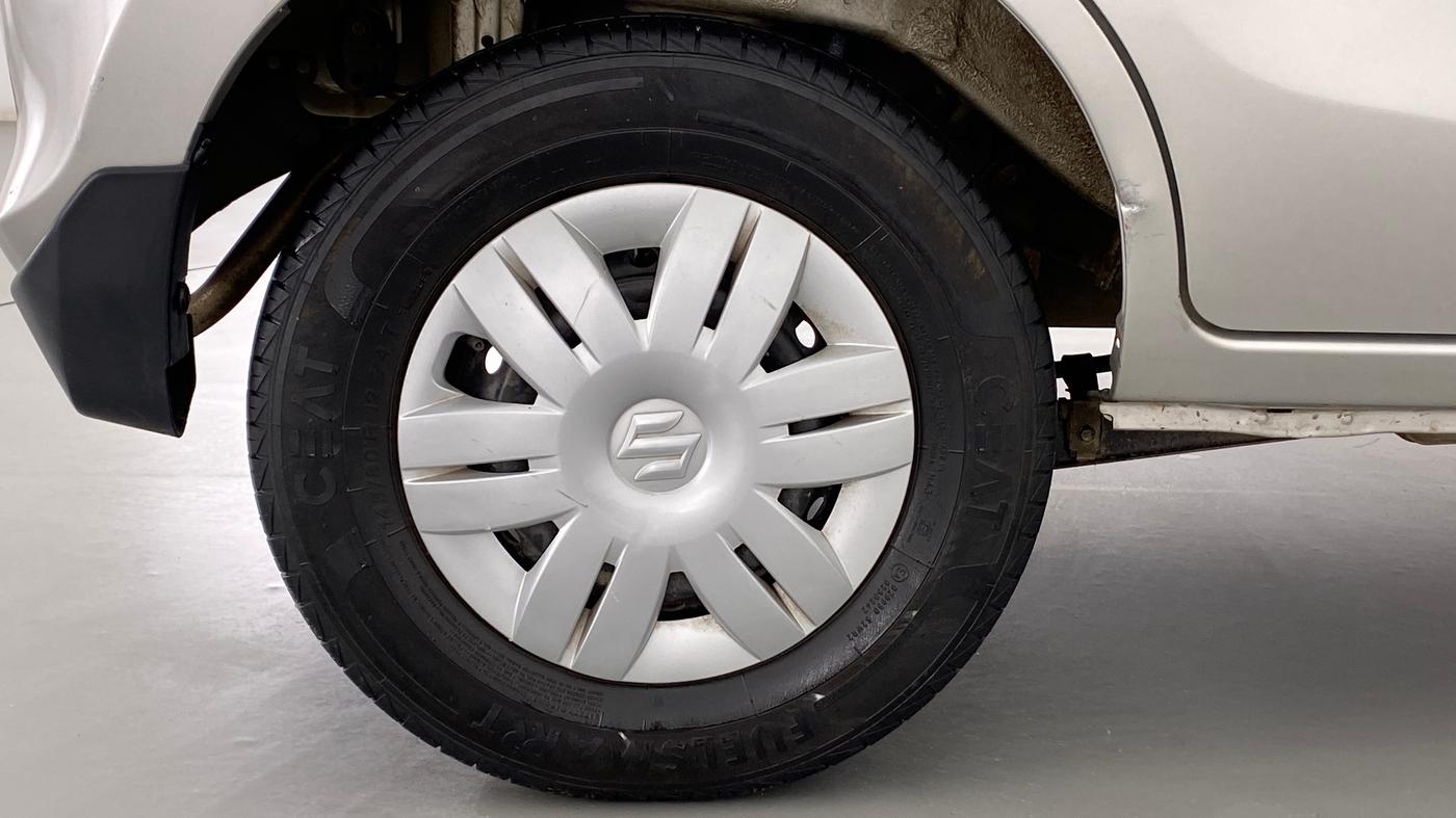 2019 Maruti Alto VXI, Petrol, Manual, 23,067 km, Right Rear Wheel