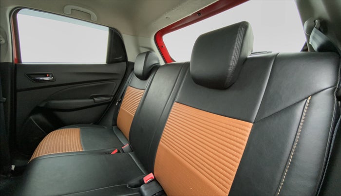 2022 Maruti Swift ZXI+ DUAL TONE , Petrol, Manual, 25,570 km, Right Side Rear Door Cabin