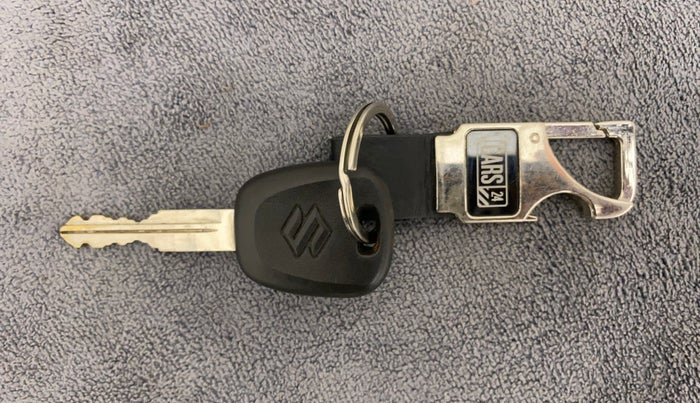 2023 Maruti Alto K10 LXI, Petrol, Manual, 15,049 km, Key Close Up