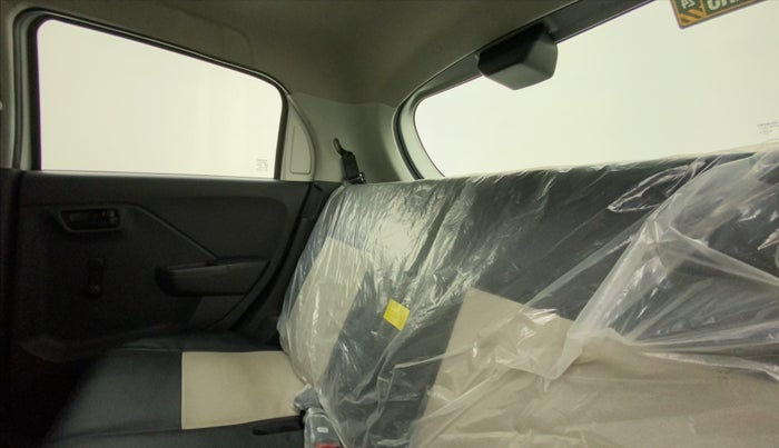 2023 Maruti Alto K10 LXI, Petrol, Manual, 15,049 km, Right Side Rear Door Cabin