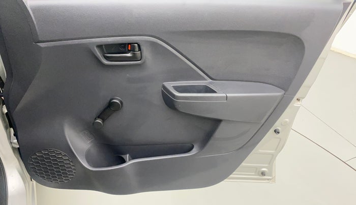 2023 Maruti Alto K10 LXI, Petrol, Manual, 15,049 km, Driver Side Door Panels Control