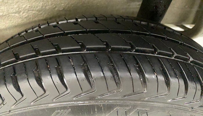 2023 Maruti Alto K10 LXI, Petrol, Manual, 15,049 km, Left Rear Tyre Tread