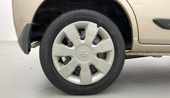 2014 Maruti Alto K10 VXI P, Petrol, Manual, 45,341 km, Right Rear Wheel