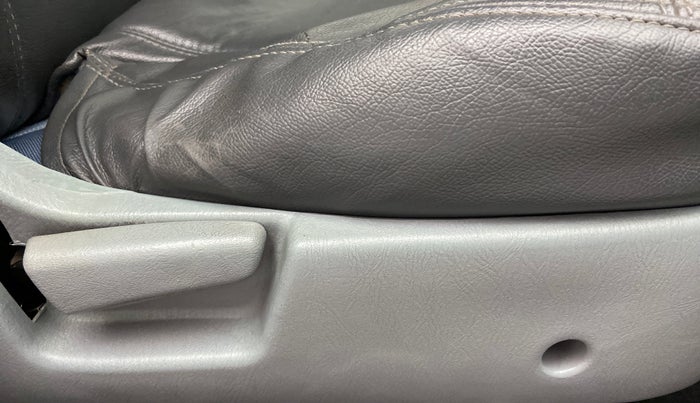 2014 Maruti Alto K10 VXI P, Petrol, Manual, 45,341 km, Driver Side Adjustment Panel
