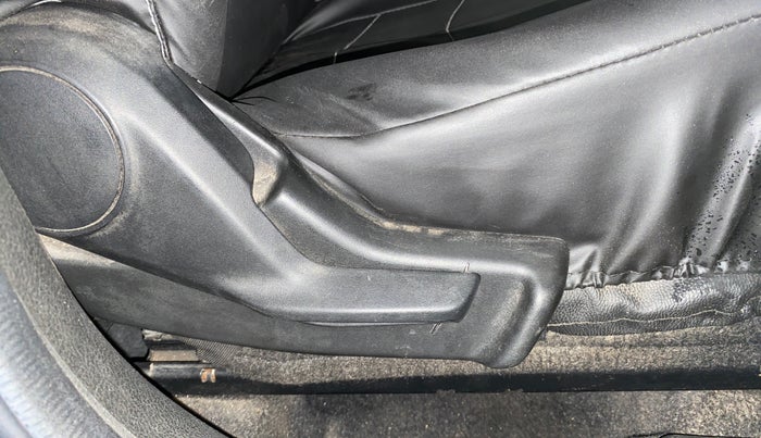 2017 Maruti Baleno SIGMA PETROL 1.2, Petrol, Manual, 53,427 km, Driver Side Adjustment Panel