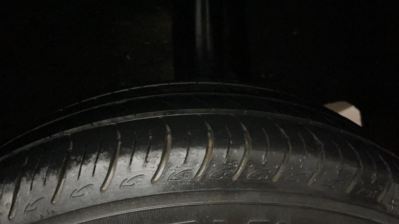 2021 Maruti Baleno SIGMA PETROL 1.2, Petrol, Manual, 25,861 km, Left Rear Tyre Tread