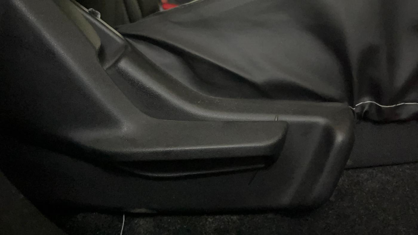 2021 Maruti Baleno SIGMA PETROL 1.2, Petrol, Manual, 25,861 km, Driver Side Adjustment Panel