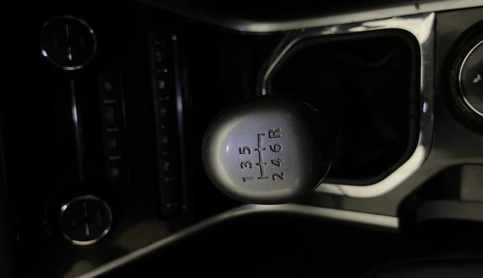 2017 Tata NEXON XZ PLUS PETROL, Petrol, Manual, 1,06,841 km, Gear Lever