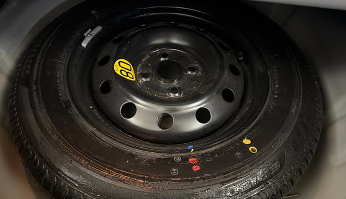 2022 Maruti Dzire ZXI CNG, CNG, Manual, 54,311 km, Spare Tyre