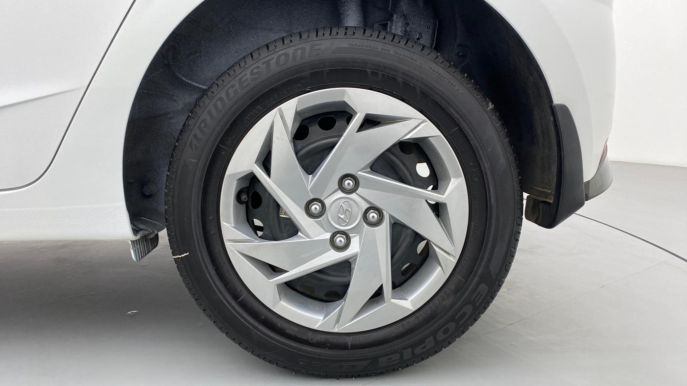 2021 Hyundai NEW I20 MAGNA 1.2 MT, Petrol, Manual, 11,540 km, Left Rear Wheel
