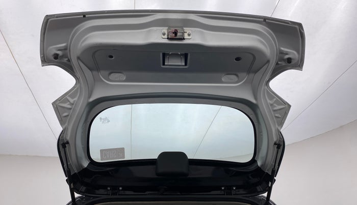 2022 Renault Kwid RXL 1.0, Petrol, Manual, 7,349 km, Boot Door Open