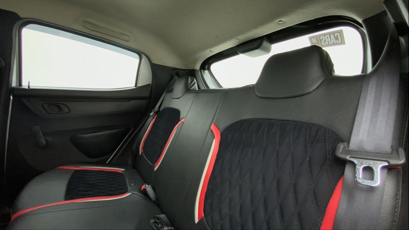 2022 Renault Kwid RXL 1.0, Petrol, Manual, 7,349 km, Right Side Rear Door Cabin