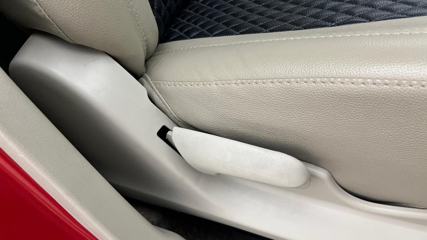 2018 Maruti Celerio ZXI AMT (O), Petrol, Automatic, 37,485 km, Driver Side Adjustment Panel
