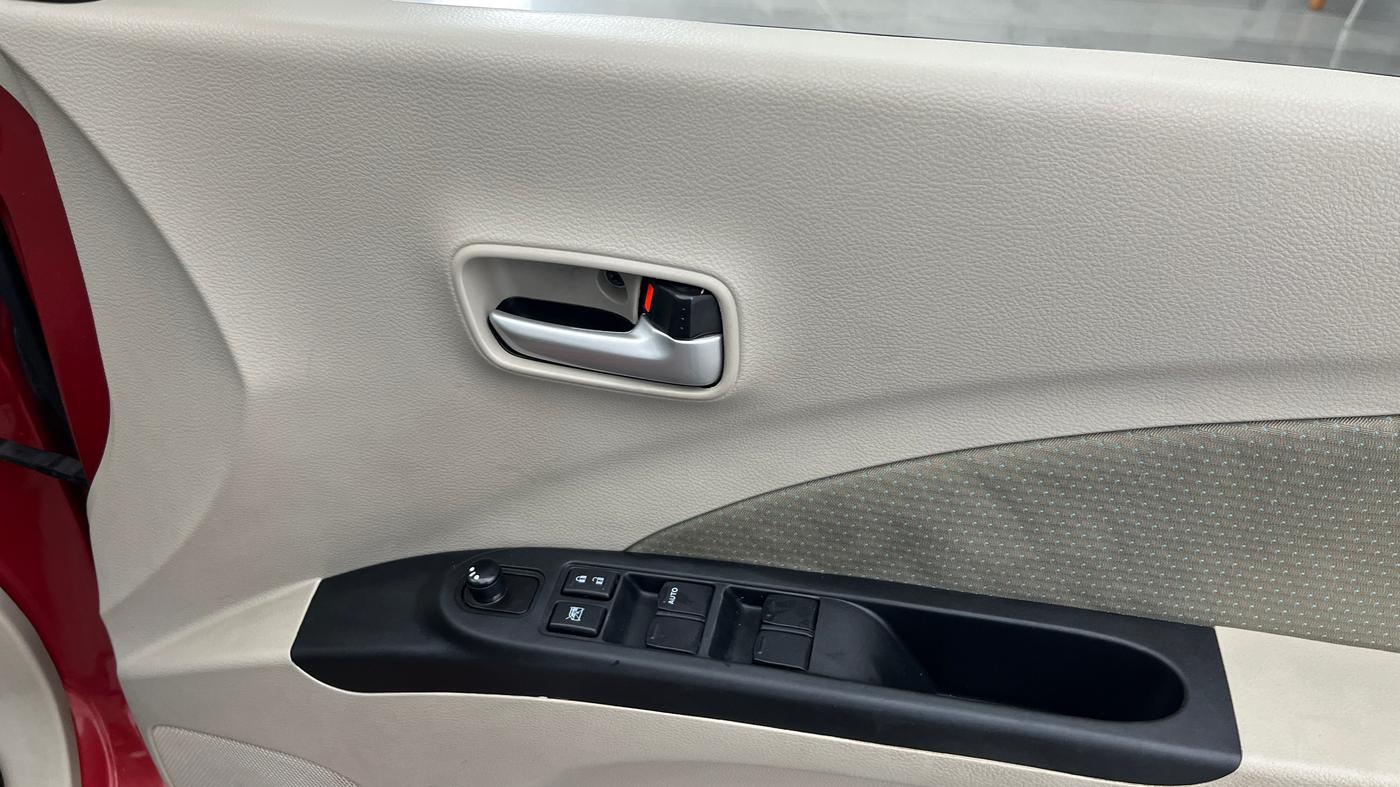 2018 Maruti Celerio ZXI AMT (O), Petrol, Automatic, 37,485 km, Driver Side Door Panels Control