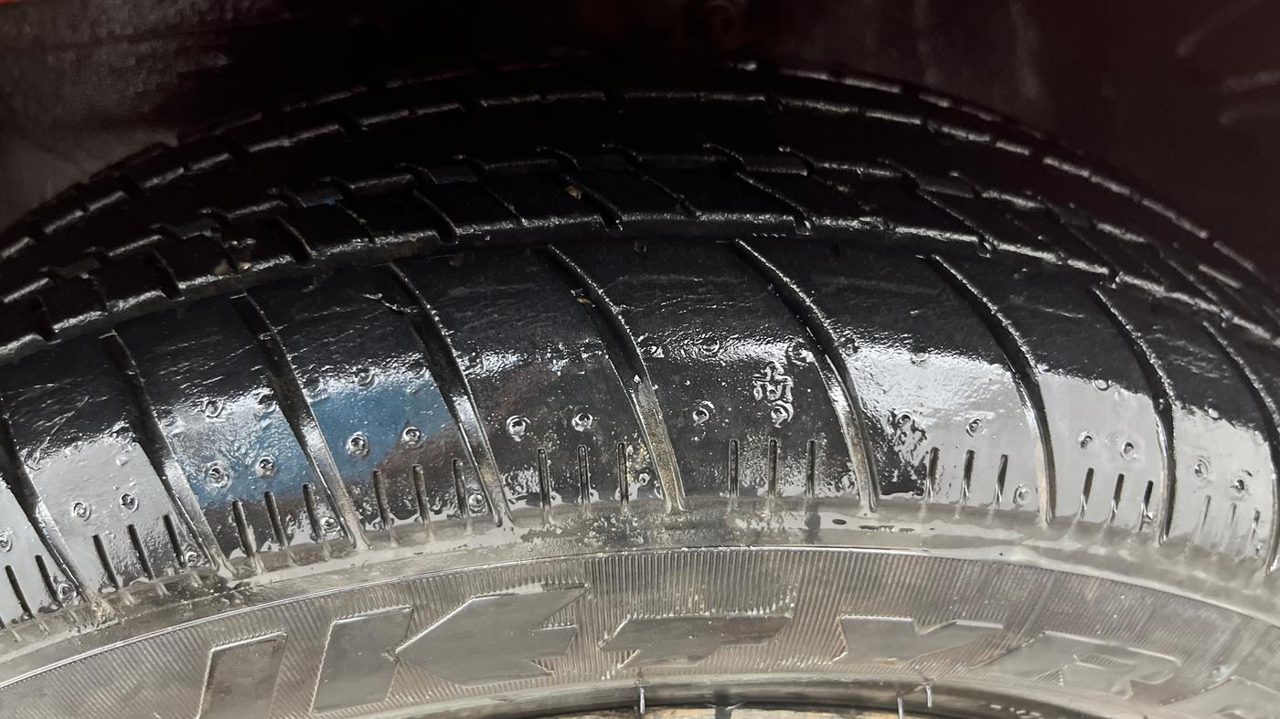 2018 Maruti Celerio ZXI AMT (O), Petrol, Automatic, 37,485 km, Left Front Tyre Tread