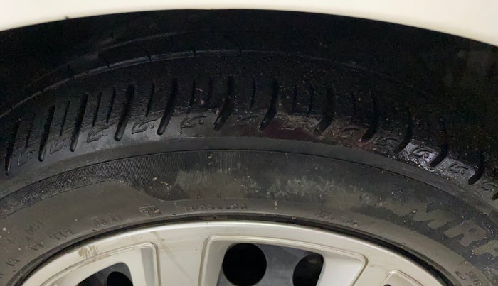 2021 Tata ALTROZ XM PLUS PETROL, CNG, Manual, 28,926 km, Right Front Tyre Tread