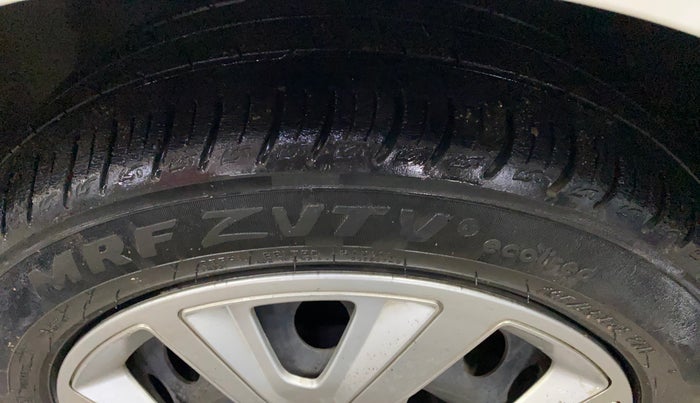 2021 Tata ALTROZ XM PLUS PETROL, CNG, Manual, 28,926 km, Left Front Tyre Tread