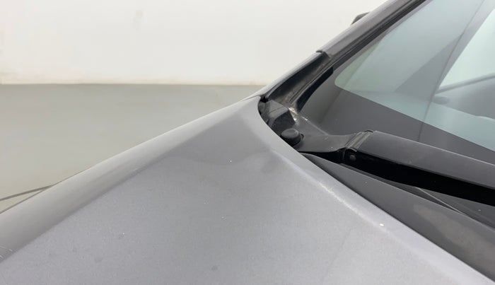 2011 Maruti Ritz VXI, Petrol, Manual, 74,331 km, Bonnet (hood) - Slightly dented