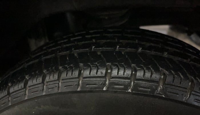 2014 Maruti Alto K10 VXI, Petrol, Manual, 21,382 km, Left Rear Tyre Tread