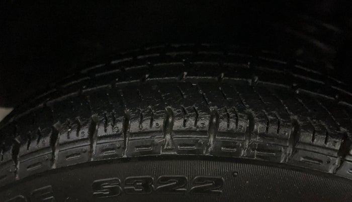 2014 Maruti Alto K10 VXI, Petrol, Manual, 21,382 km, Left Front Tyre Tread
