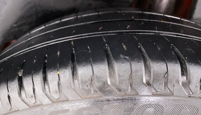 2020 Maruti Dzire ZXI Plus, Petrol, Manual, 25,042 km, Left Rear Tyre Tread