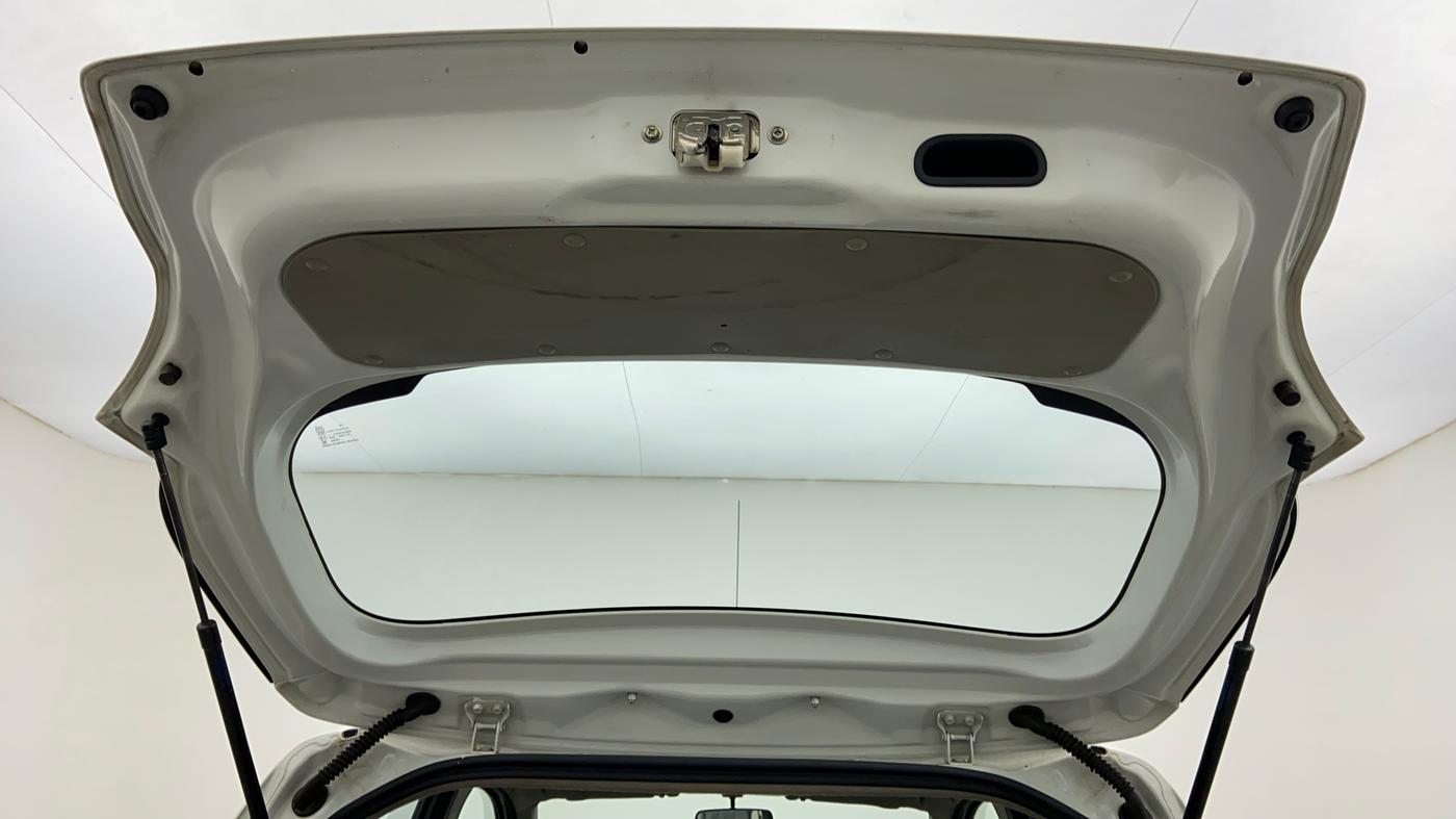2016 Maruti Celerio VXI d, CNG, Manual, 70,049 km, Boot Door Open