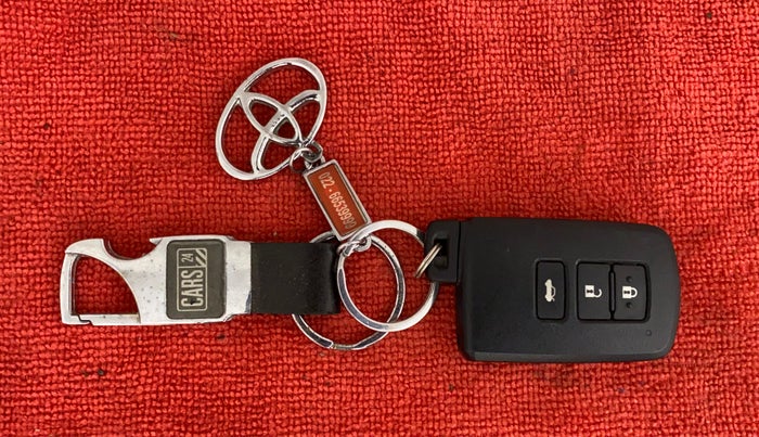 2018 Toyota Corolla Altis VL CVT PETROL, Petrol, Automatic, 74,502 km, Key Close Up