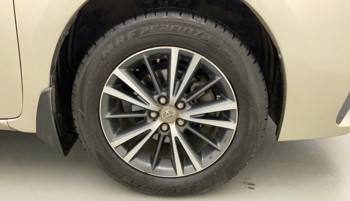 2018 Toyota Corolla Altis VL CVT PETROL, Petrol, Automatic, 74,502 km, Right Front Wheel