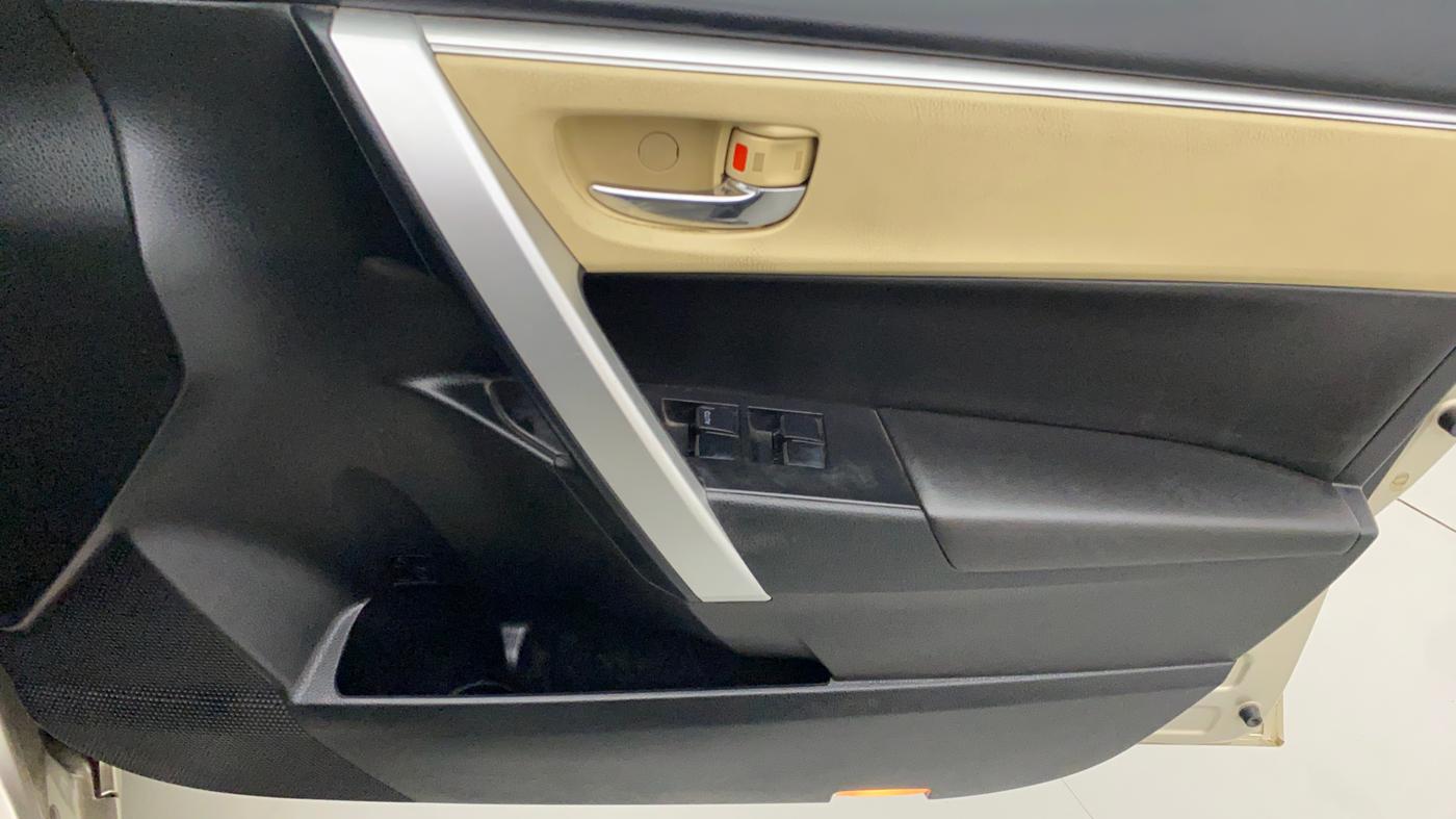 2018 Toyota Corolla Altis VL CVT PETROL, Petrol, Automatic, 74,502 km, Driver Side Door Panels Control