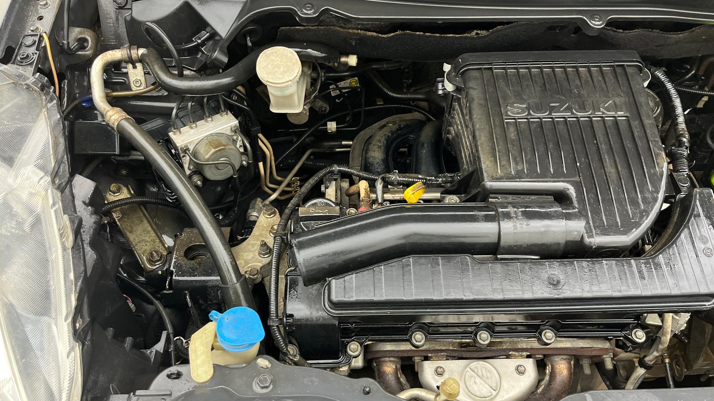 2017 Maruti Ertiga VXI, Petrol, Manual, 1,14,288 km, Engine View - Right