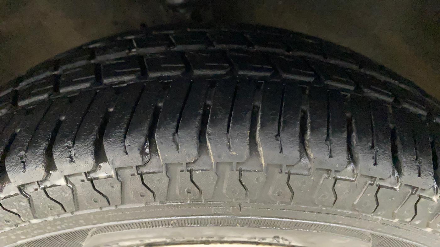 2012 Hyundai Santro Xing GL, Petrol, Manual, 51,860 km, Left Front Tyre Tread