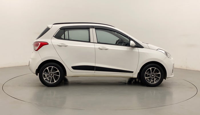 2018 Hyundai Grand i10 SPORTZ (O) AT 1.2 KAPPA VTVT, Petrol, Automatic, 58,831 km, Right Side View
