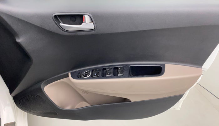 2018 Hyundai Grand i10 SPORTZ (O) AT 1.2 KAPPA VTVT, Petrol, Automatic, 58,831 km, Driver Side Door Panels Control