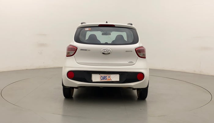 2018 Hyundai Grand i10 SPORTZ (O) AT 1.2 KAPPA VTVT, Petrol, Automatic, 58,831 km, Back/Rear