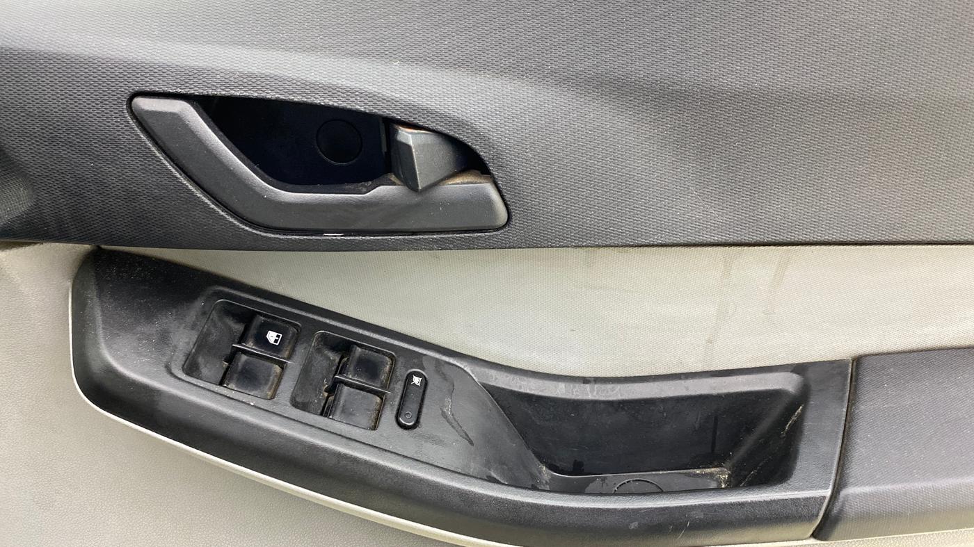 2022 Tata Tiago XT CNG, CNG, Manual, 63,607 km, Driver Side Door Panels Control