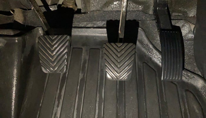 2020 Hyundai Elite i20 SPORTZ PLUS 1.2, Petrol, Manual, 50,097 km, Pedals