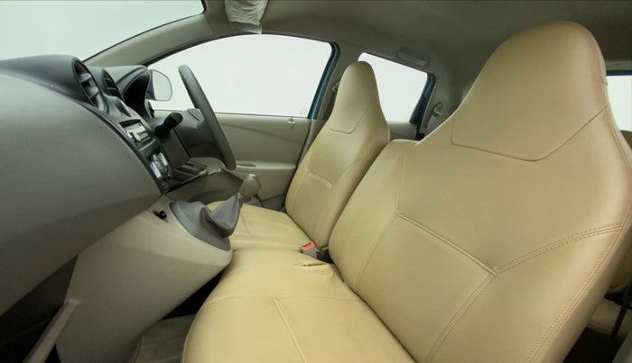 2015 Datsun Go T, Petrol, Manual, 29,272 km, Right Side Front Door Cabin