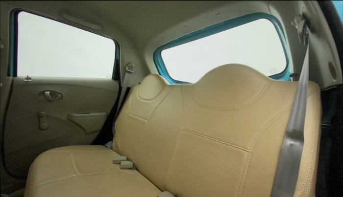 2015 Datsun Go T, Petrol, Manual, 29,272 km, Right Side Rear Door Cabin