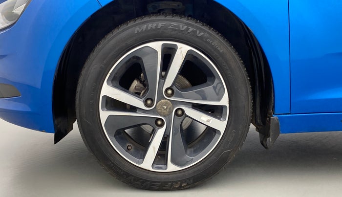 2021 Tata ALTROZ XZ 1.2, Petrol, Manual, 22,592 km, Left Front Wheel