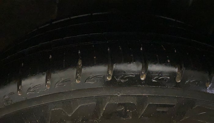 2020 Hyundai GRAND I10 NIOS SPORTZ 1.2 KAPPA VTVT DUAL TONE, Petrol, Manual, 15,964 km, Left Rear Tyre Tread