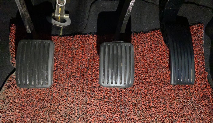 2020 Hyundai GRAND I10 NIOS SPORTZ 1.2 KAPPA VTVT DUAL TONE, Petrol, Manual, 15,964 km, Pedals