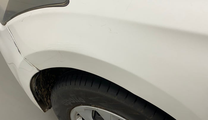 2018 Hyundai Elite i20 MAGNA EXECUTIVE 1.2, CNG, Manual, 64,166 km, Left fender - Paint has minor damage
