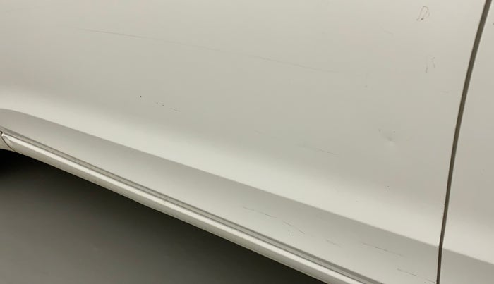 2018 Hyundai Elite i20 MAGNA EXECUTIVE 1.2, CNG, Manual, 64,166 km, Front passenger door - Slightly dented
