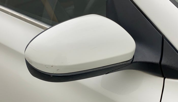 2018 Hyundai Elite i20 MAGNA EXECUTIVE 1.2, CNG, Manual, 64,166 km, Right rear-view mirror - Minor folding noise