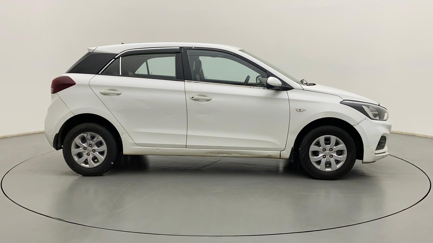 2018 Hyundai Elite i20 MAGNA EXECUTIVE 1.2, CNG, Manual, 64,166 km, Right Side View
